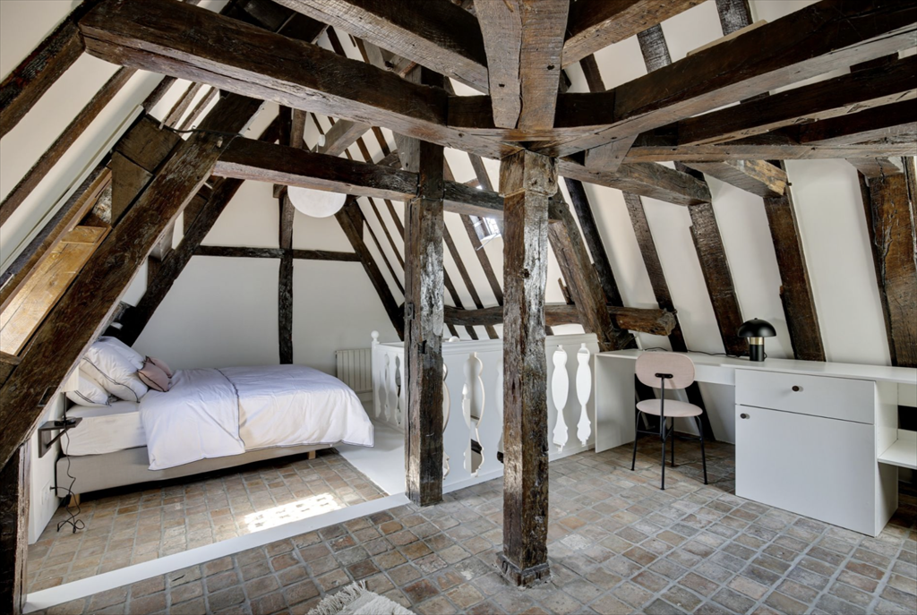 duplex 3 Rooms for sale on PARIS (75004)