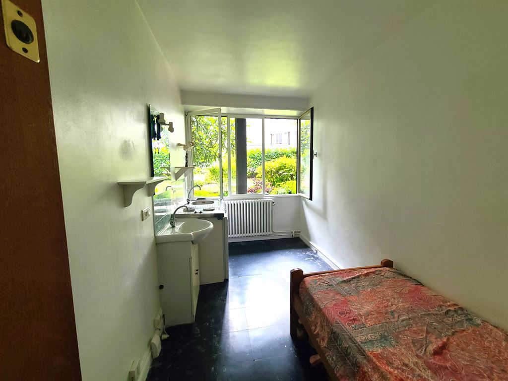 apartment 1 room for sale on PARIS (75007)