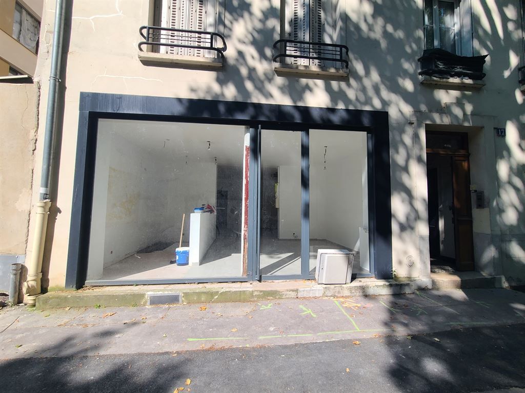 local d'activité en vente sur CLICHY (92110)