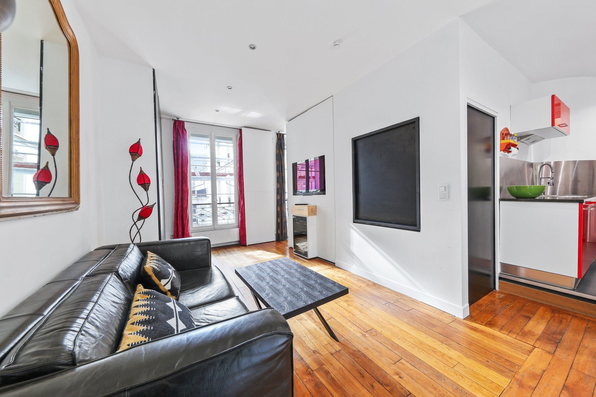 Sale Apartment Paris 8 2 Rooms 43 m²