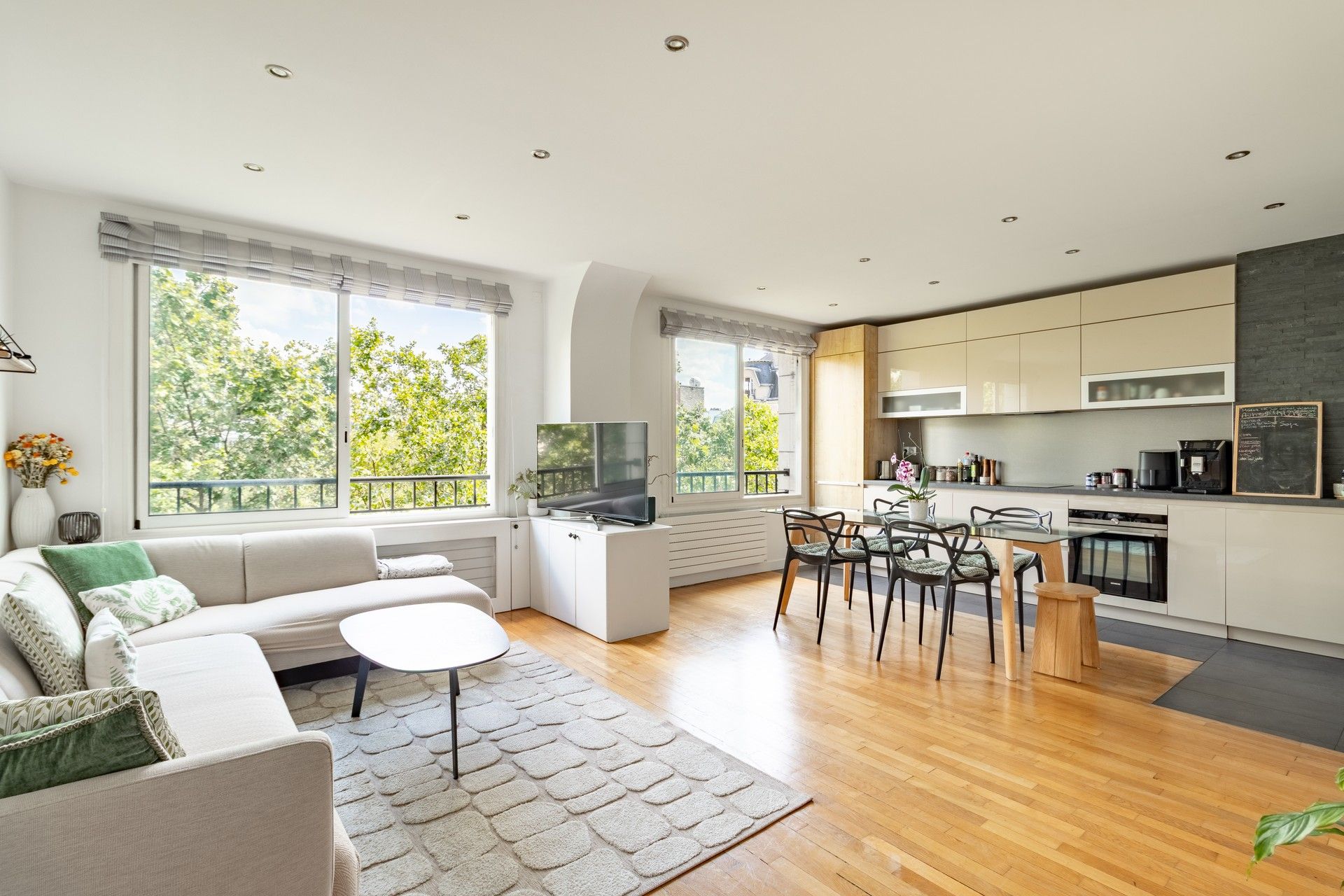 Sale Apartment Paris 16 3&nbsp;Rooms 82&nbsp;m²